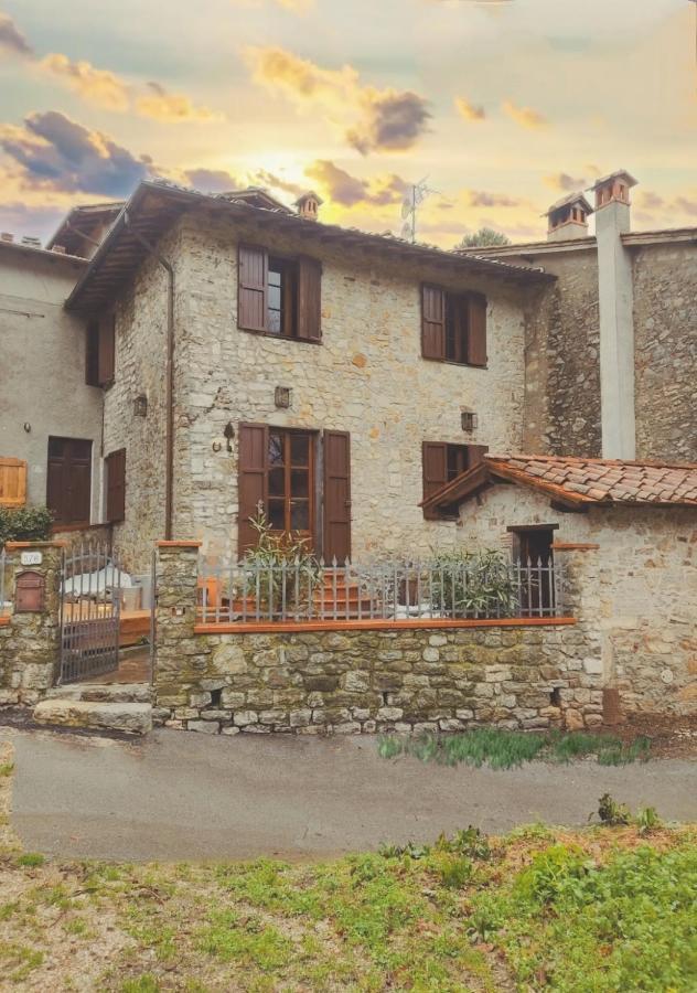 Cara House Tuscany - Zona Lucca Chiatri エクステリア 写真